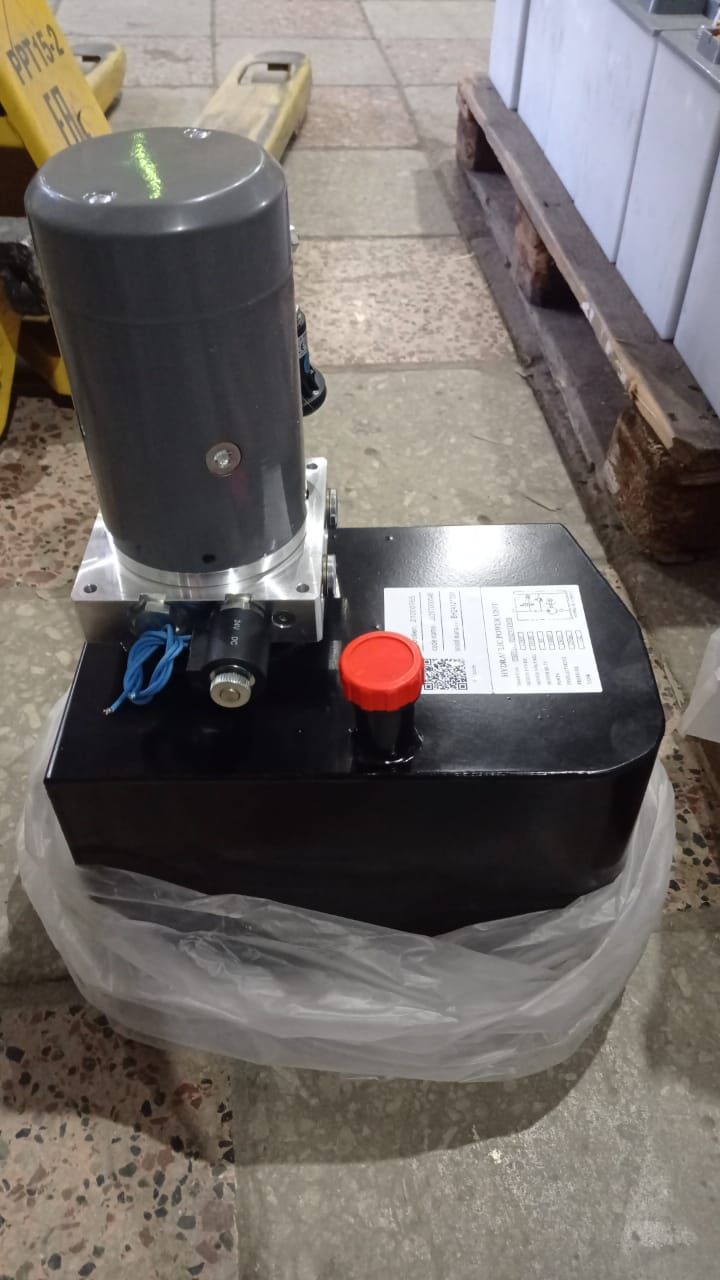 21/24 Маслостанция/Расшир-ая группа масл-х баков для CDDK-II (Hydraulic power unit+Fuel tanker unit)